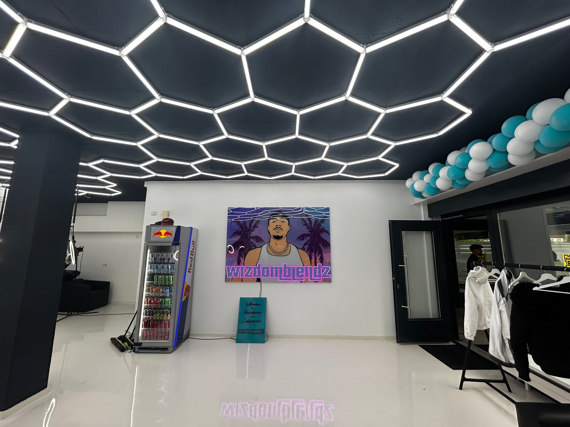 WIZDOMBLENDZ X NEON WAVE